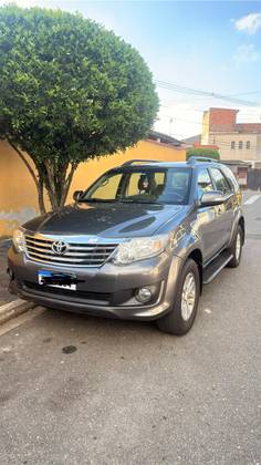 TOYOTA HILUX SW4 2.7 SR 4X2 16V FLEX 4P MANUAL